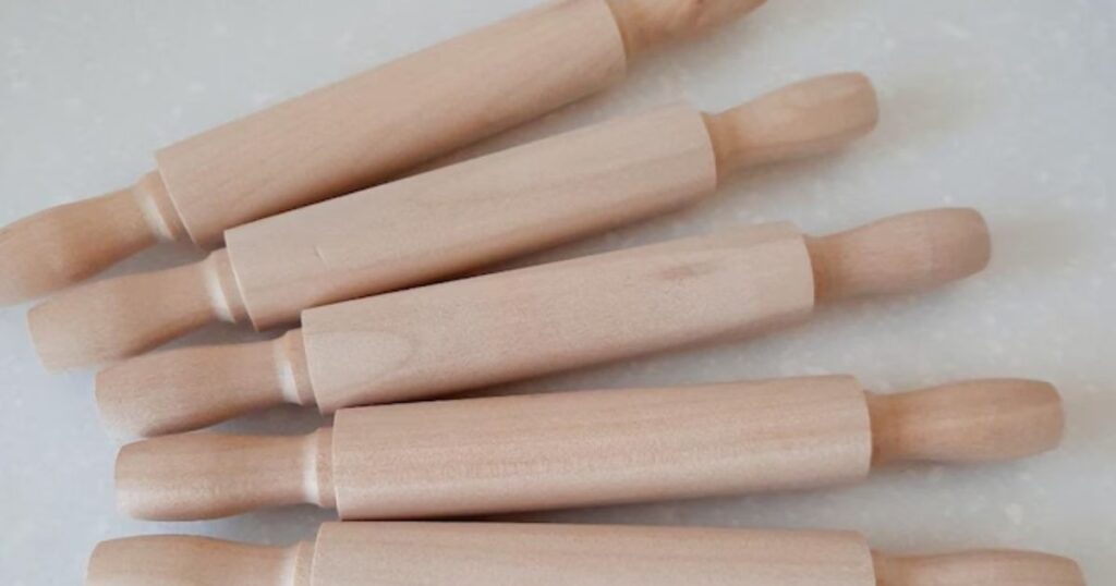 Small Rolling Pin That Are 7 Inches Long