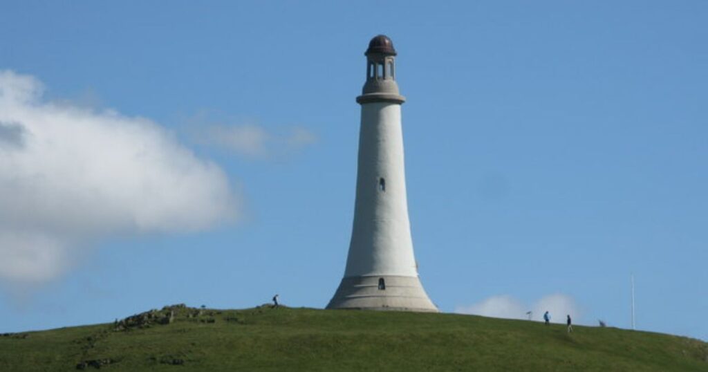 Height of the Hoad Monument (Ulverston, UK) that is 100 Feet Long