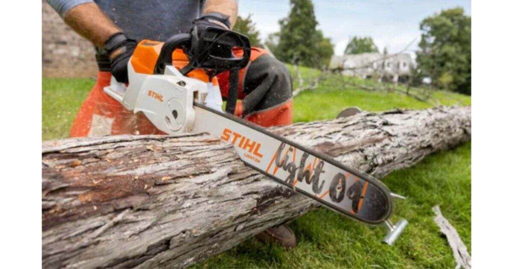 Chainsaw Bar That measure 16 Inches